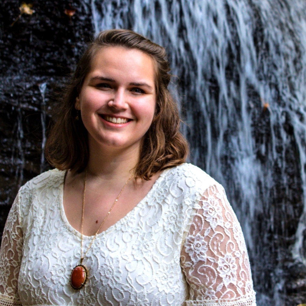 Meet your Posher, Abby